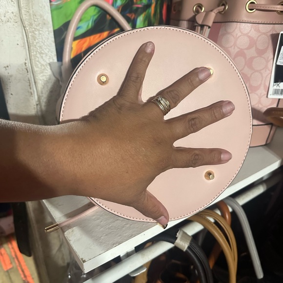 Fashion Bucket Crossbody Purse/Wallet - Picture 6 of 6